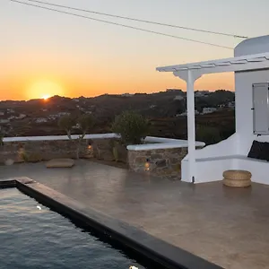  Villa Little Amid Super Paradise-jackieo' Mykonos Greece